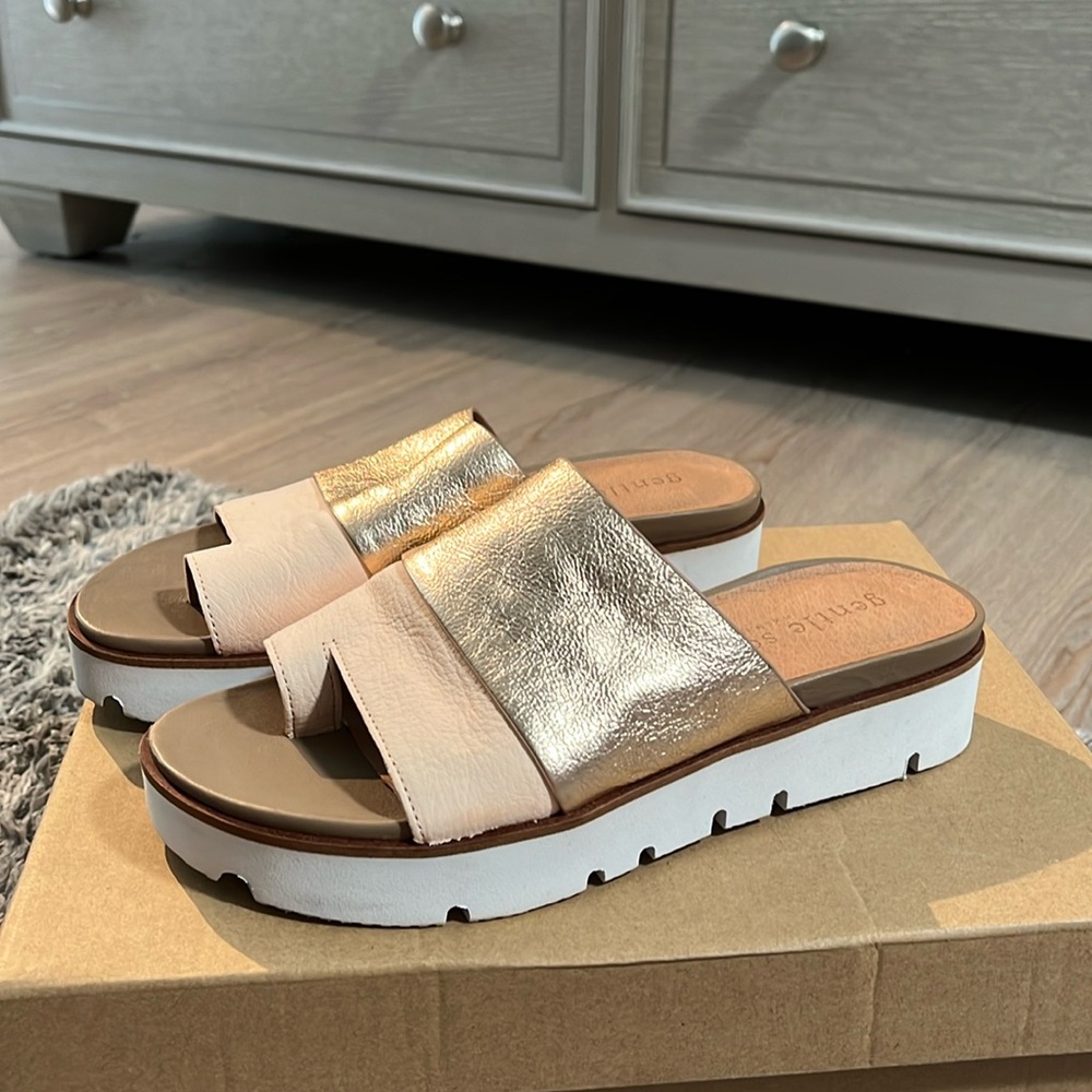 GENTLE SOULS TWO TONE SANDAL